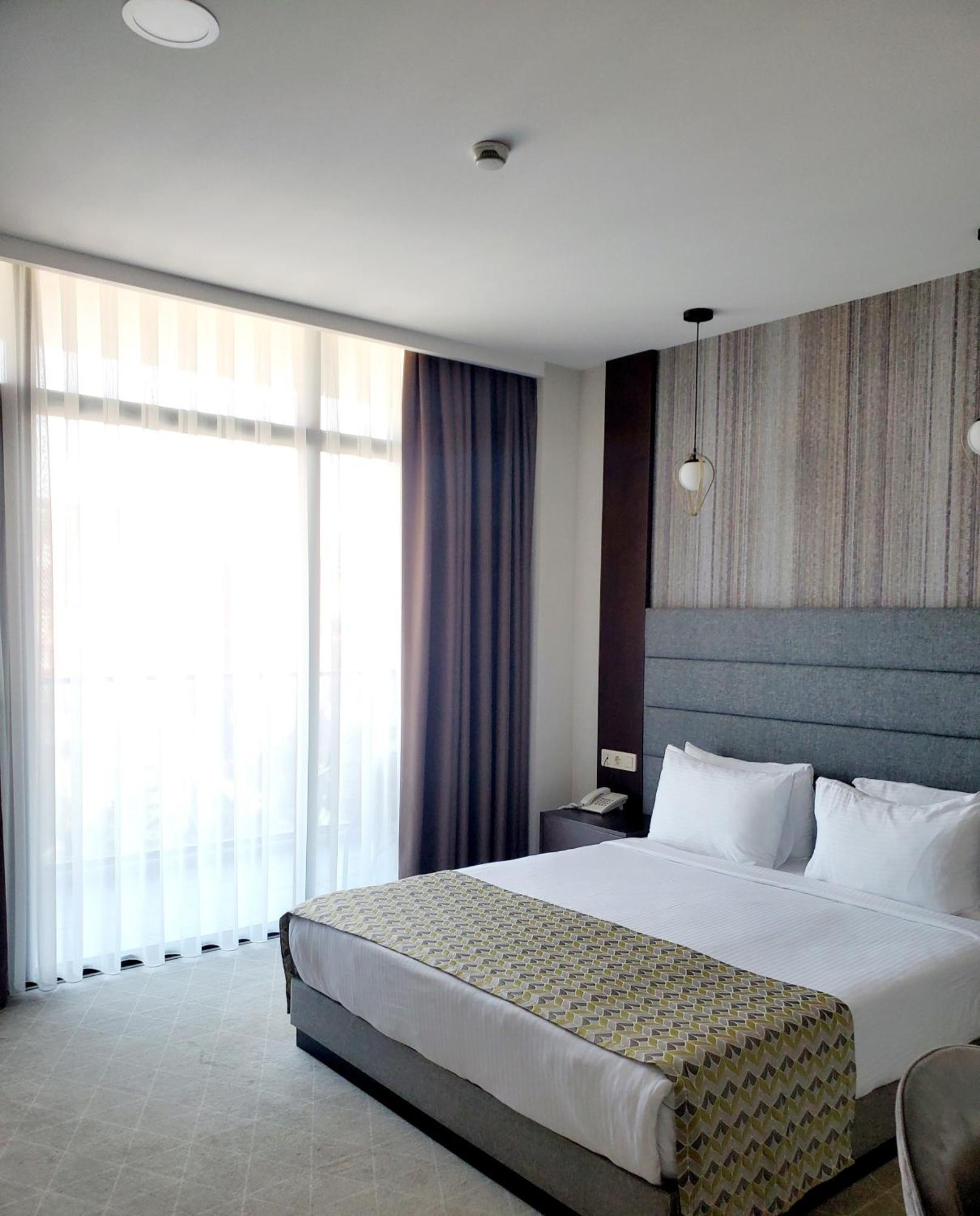 Hotel Salvador 바투미 외부 사진